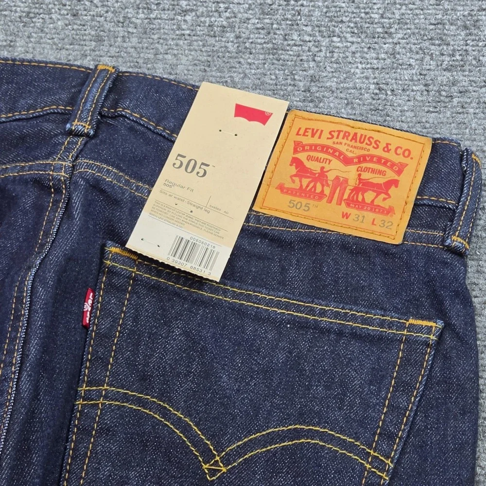 Levis 505 Jeans Mens 31x32 Dark Indigo Regular Fit Straight Leg Denim Casual